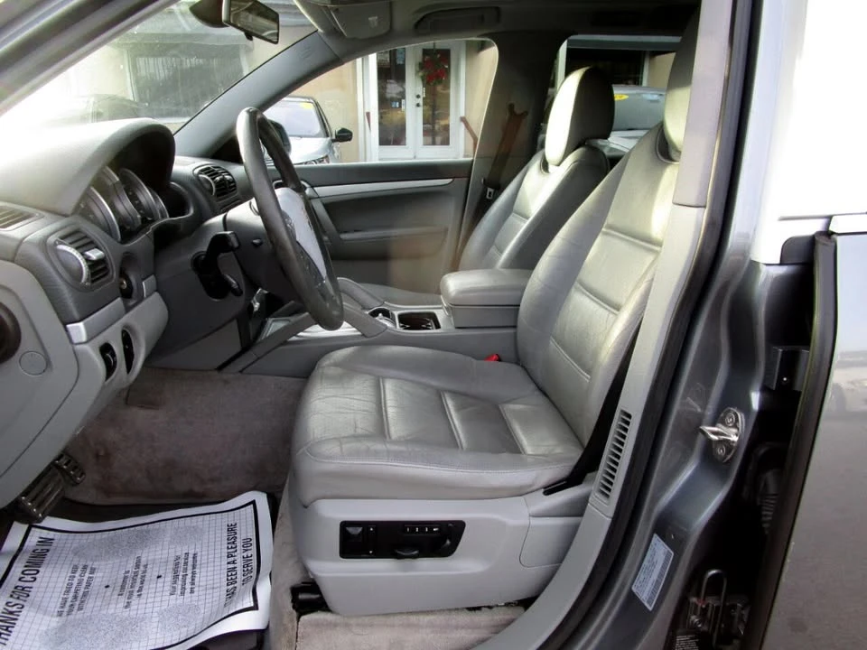 2004 Porsche 955/957 Cayenne - Image 7 of 20