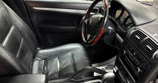 2004 Porsche 955/957 Cayenne - Image 19 of 21