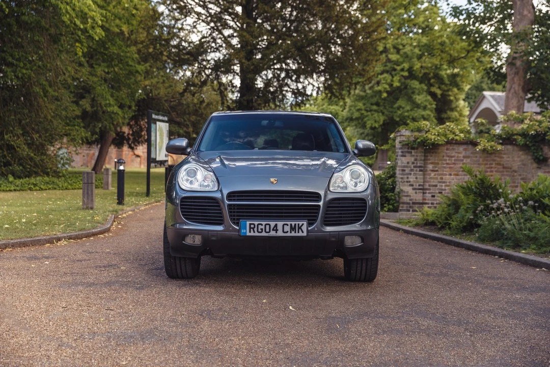 2004 Porsche 955/957 Cayenne Turbo - Image 3 of 30