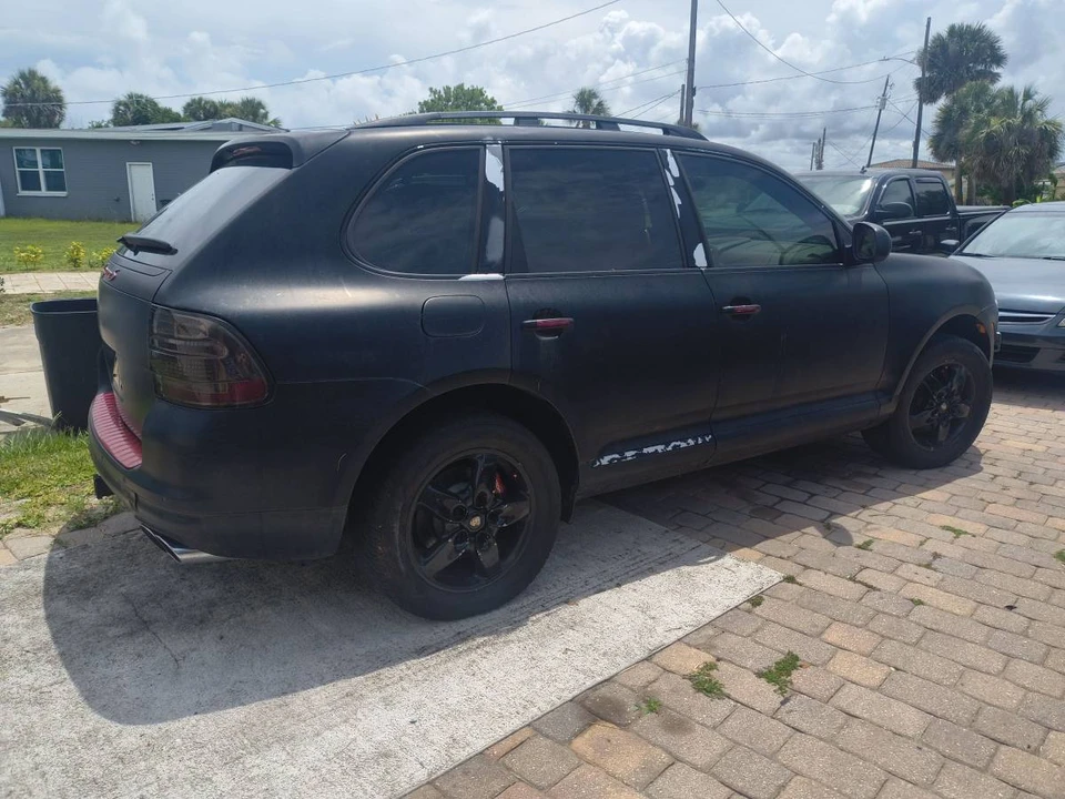 2004 Porsche 955/957 Cayenne - Image 3 of 4
