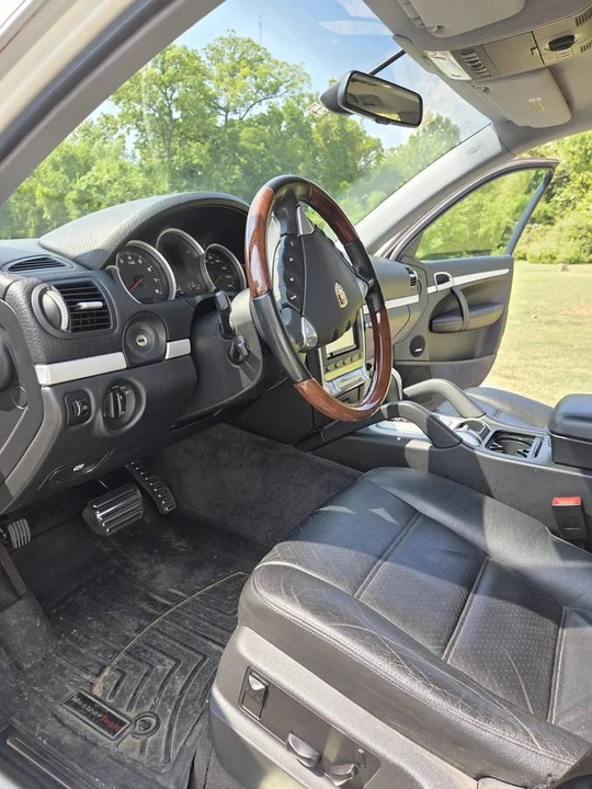 2004 Porsche 955/957 Cayenne - Image 3 of 5