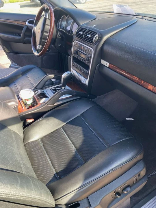 2004 Porsche 955/957 Cayenne - Image 4 of 5