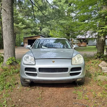 2004 Porsche Cayenne