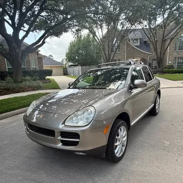 2004 Porsche Cayenne