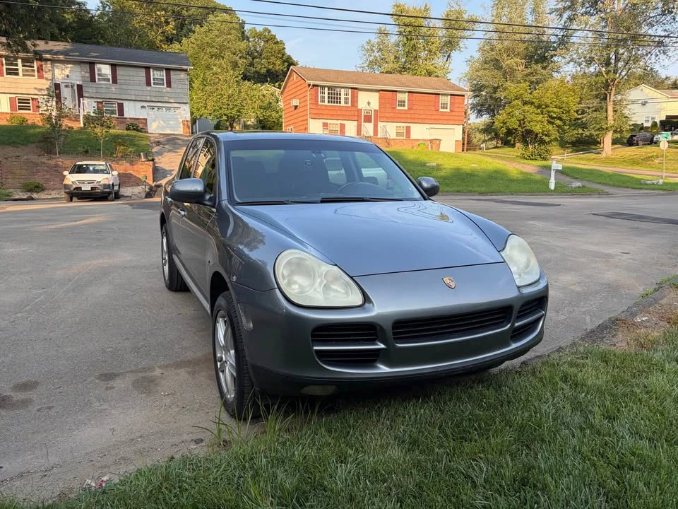 2004 Porsche 955/957 Cayenne - Image 2 of 12