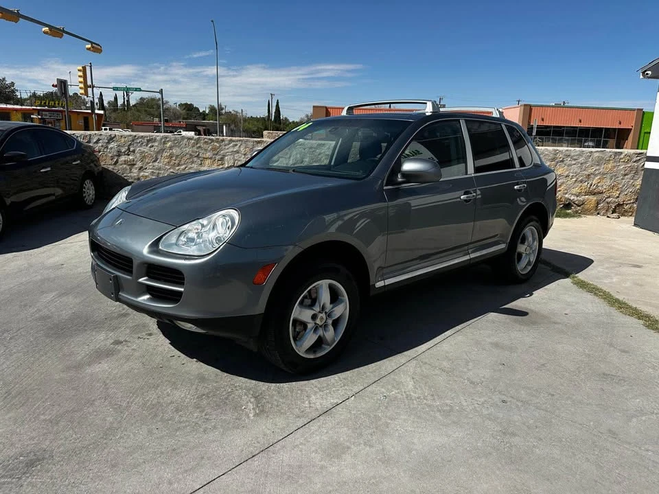2004 Porsche 955/957 Cayenne - Image 2 of 10