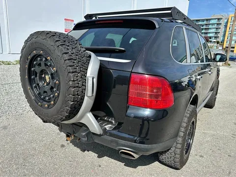 2004 Porsche Cayenne