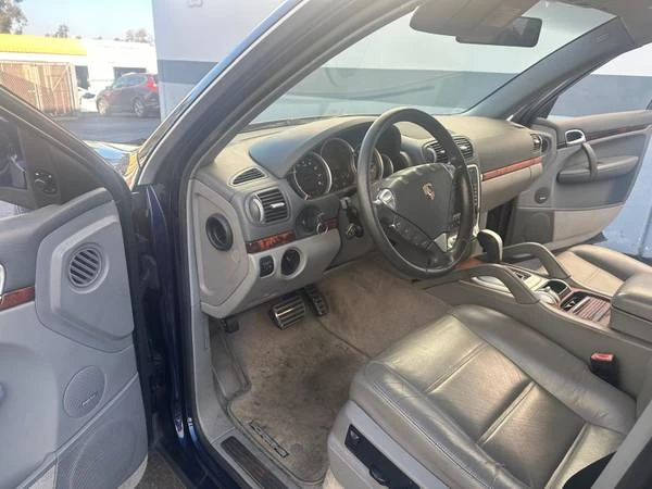 2004 Porsche 955/957 Cayenne S - Image 9 of 11