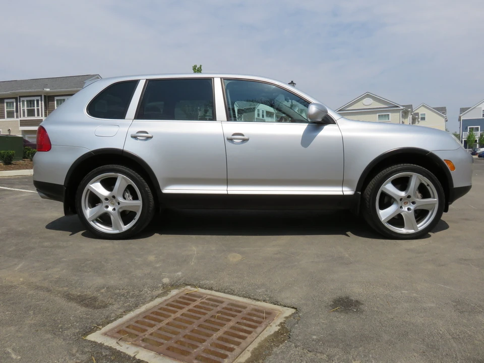 2004 Porsche 955/957 Cayenne S - Image 2 of 3