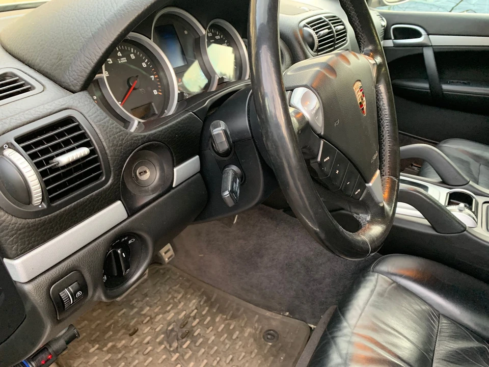 2004 Porsche 955/957 Cayenne S - Image 3 of 12