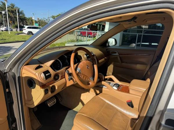 2004 Porsche 955/957 Cayenne S - Image 6 of 14
