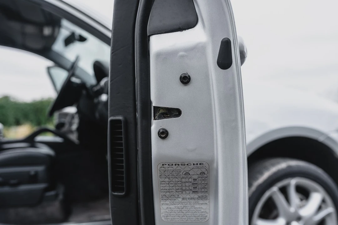 2004 Porsche 955/957 Cayenne S - Image 26 of 30