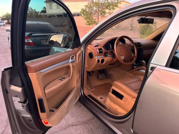 2004 Porsche 955/957 Cayenne S - Image 8 of 17