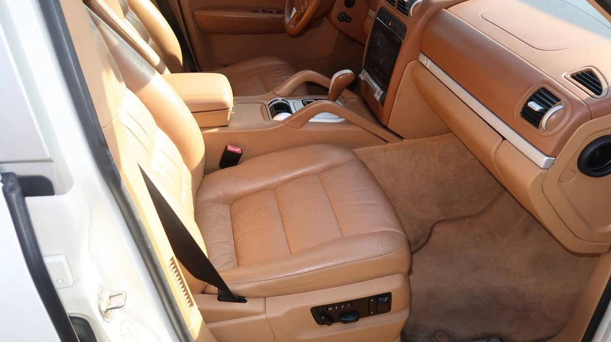 2004 Porsche 955/957 Cayenne S - Image 8 of 22