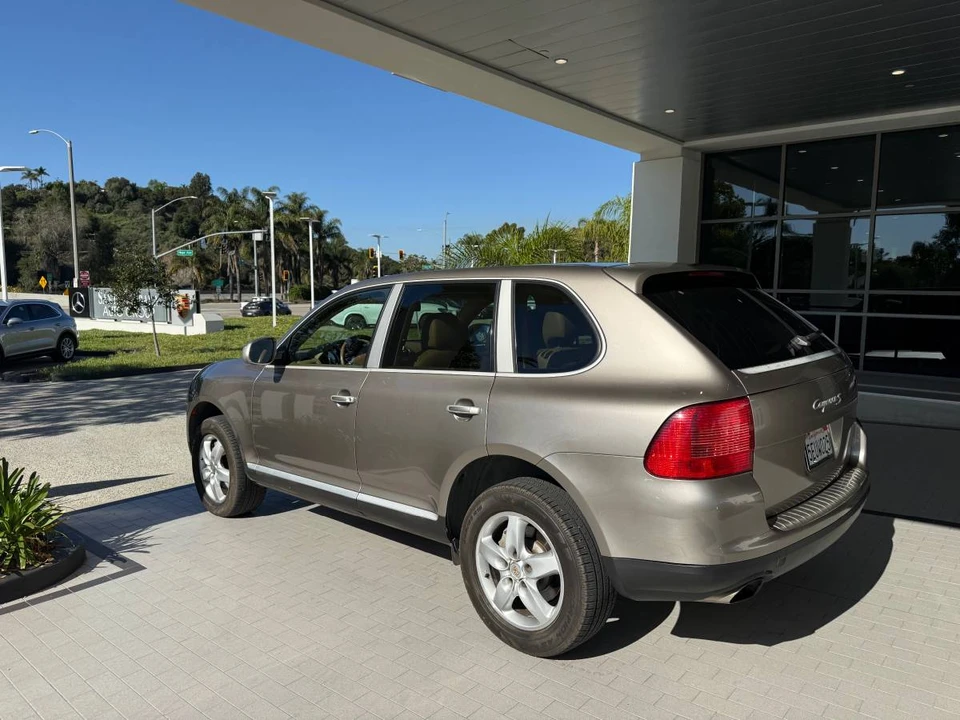 2004 Porsche 955/957 Cayenne S - Image 5 of 13
