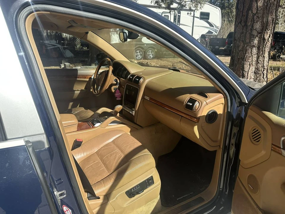 2004 Porsche 955/957 Cayenne S - Image 13 of 18