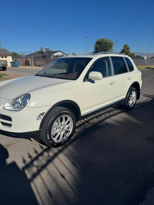 2004 Porsche 955/957 Cayenne S - Image 2 of 8