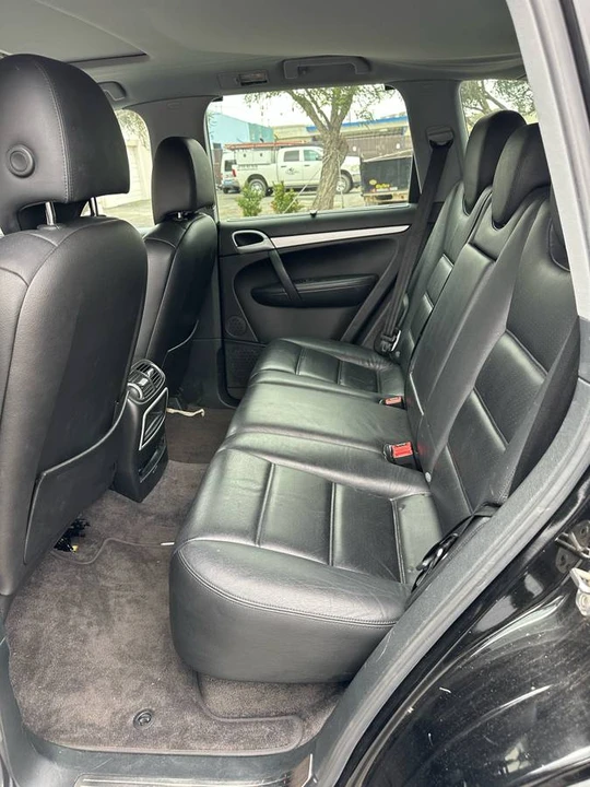 2004 Porsche 955/957 Cayenne S - Image 12 of 15