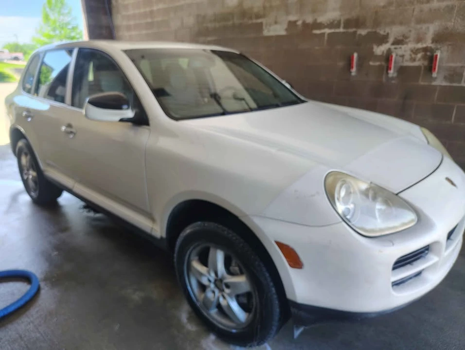 2004 Porsche 955/957 Cayenne S - Image 2 of 5