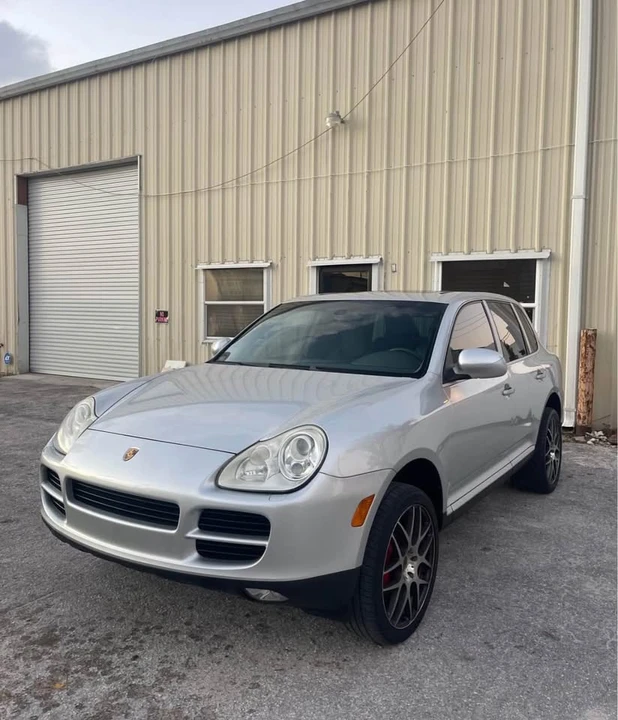 2004 Porsche 955/957 Cayenne S - Image 8 of 10