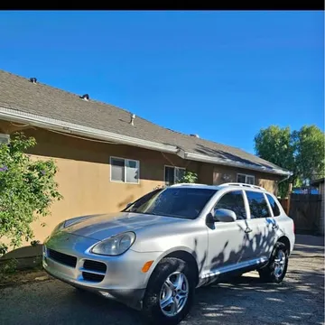 2004 Porsche Cayenne S