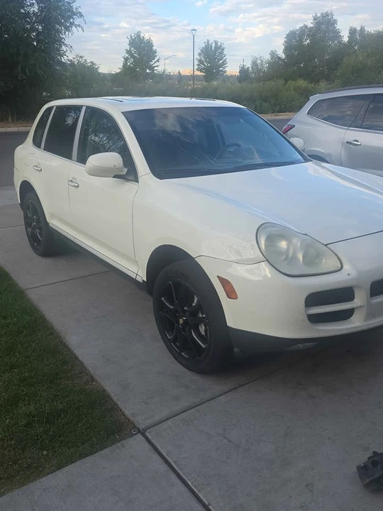 2004 Porsche 955/957 Cayenne S - Image 3 of 4