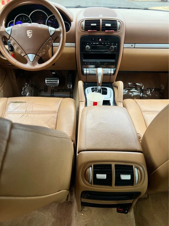 2004 Porsche 955/957 Cayenne S - Image 8 of 13