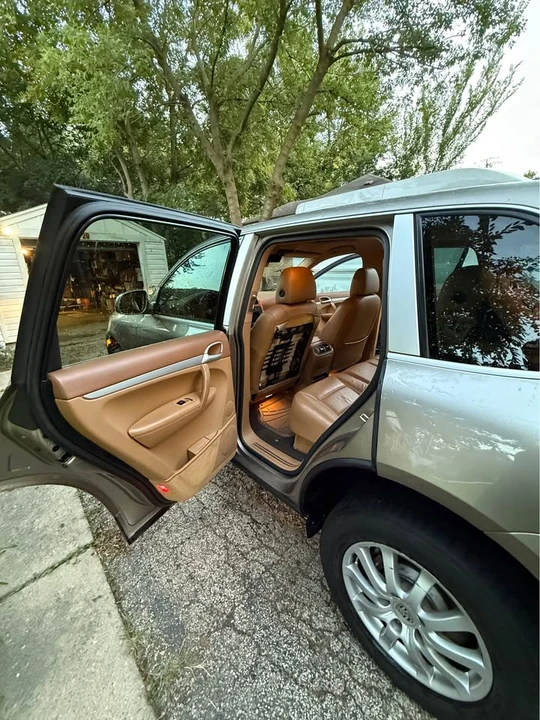 2004 Porsche 955/957 Cayenne S - Image 12 of 14