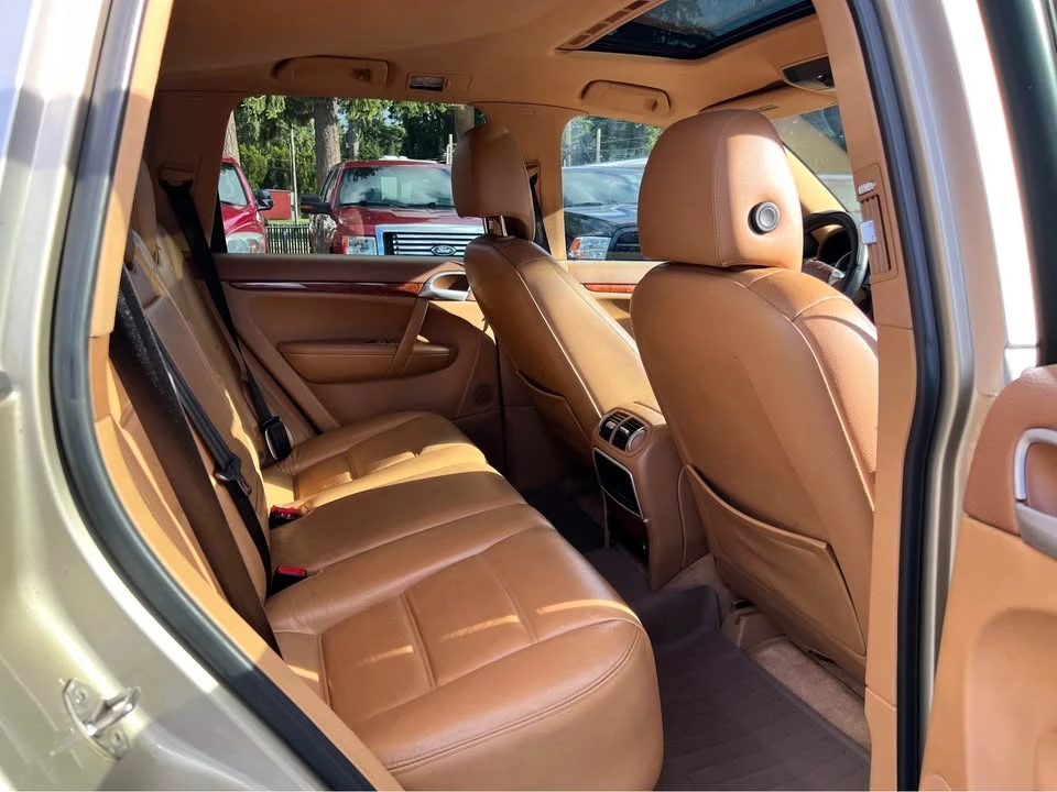 2004 Porsche 955/957 Cayenne S - Image 10 of 20
