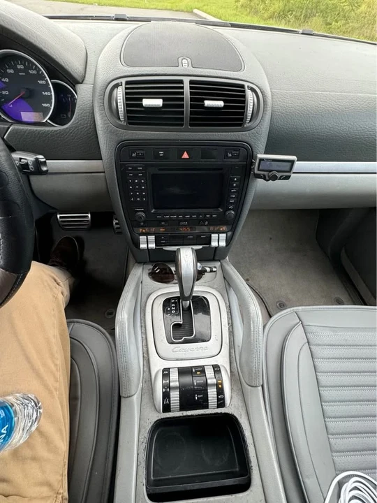 2004 Porsche 955/957 Cayenne S - Image 6 of 9