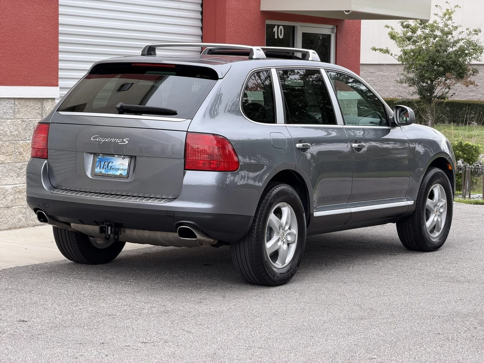 2004 Porsche 955/957 Cayenne S - Image 16 of 31