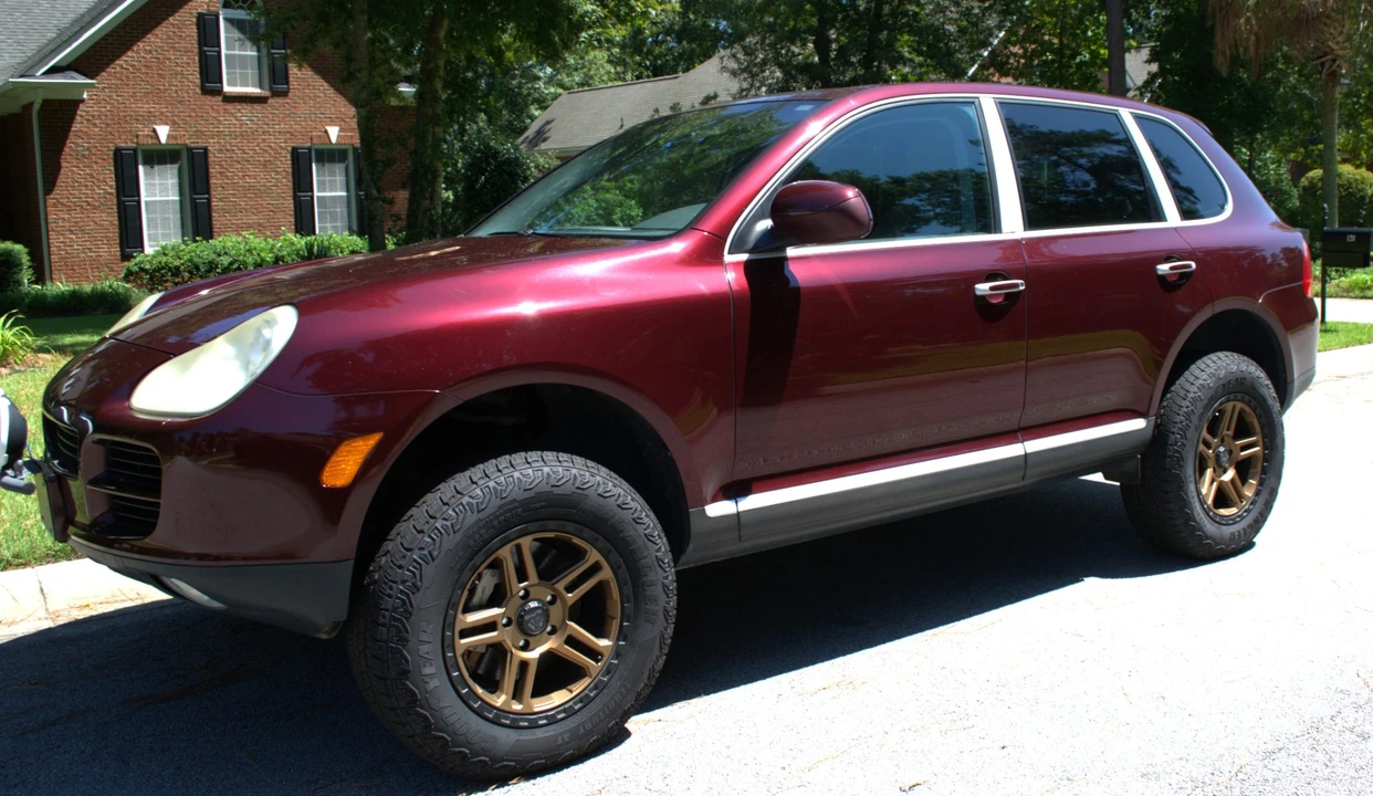 2004 Porsche 955/957 Cayenne S - Image 2 of 31