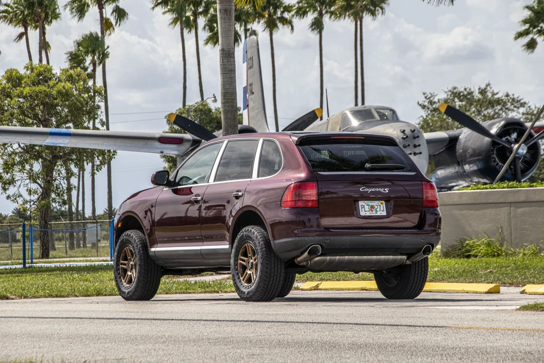 2004 Porsche 955/957 Cayenne S - Image 9 of 31