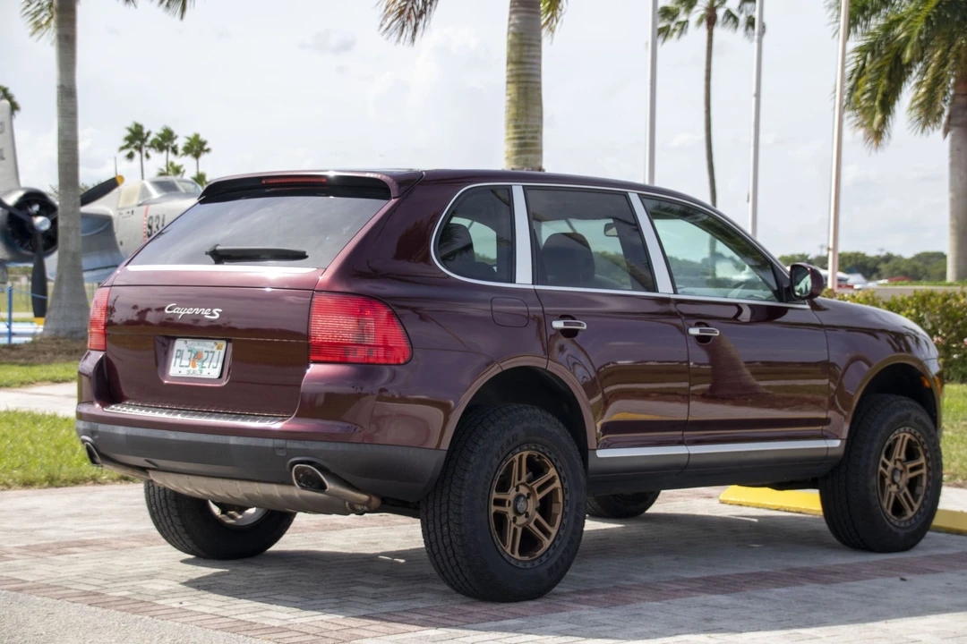 2004 Porsche 955/957 Cayenne S - Image 12 of 31