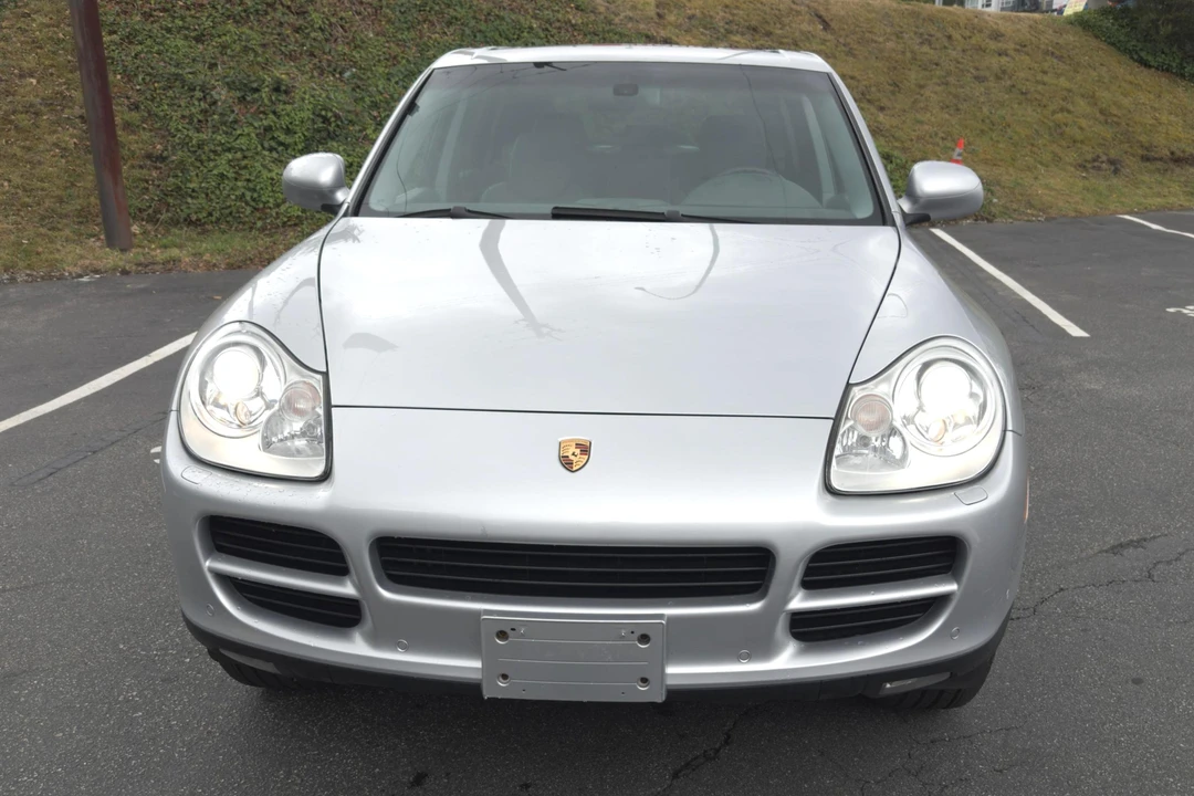 2004 Porsche 955/957 Cayenne S - Image 2 of 31