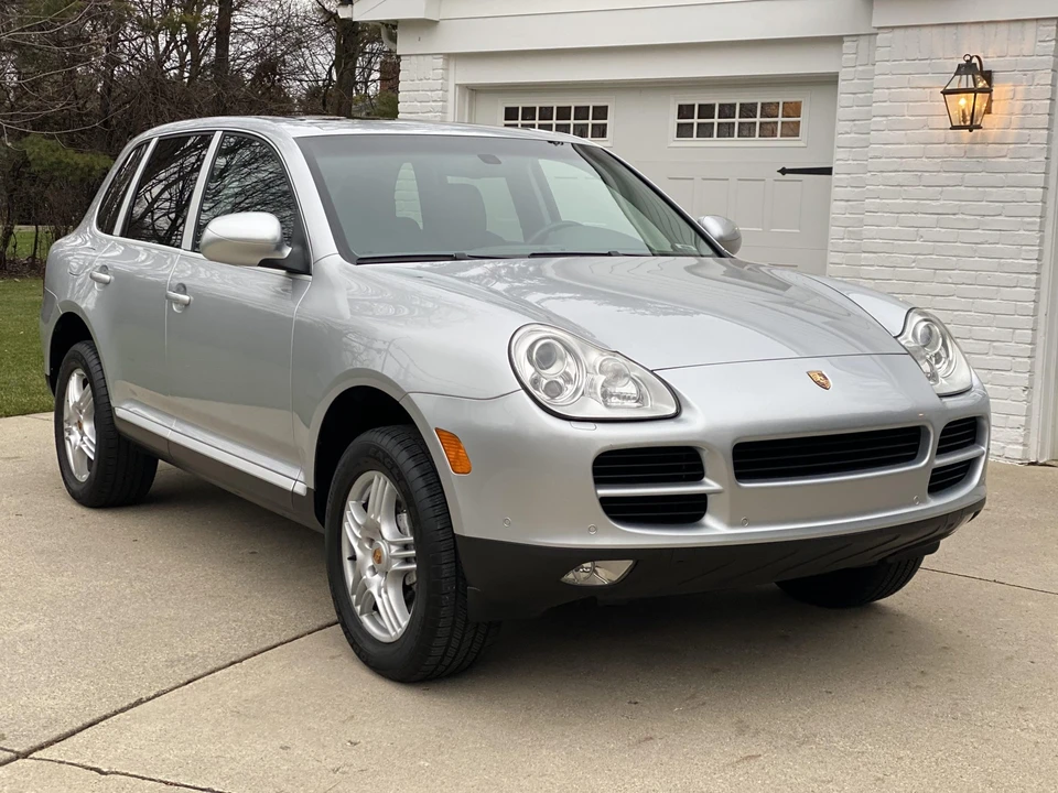 2004 Porsche 955/957 Cayenne S - Image 9 of 31