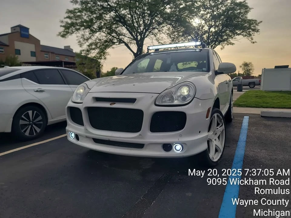 2004 Porsche 955/957 Cayenne S - Image 5 of 10