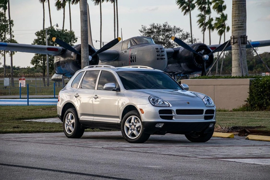 2004 Porsche 955/957 Cayenne S - Image 8 of 31