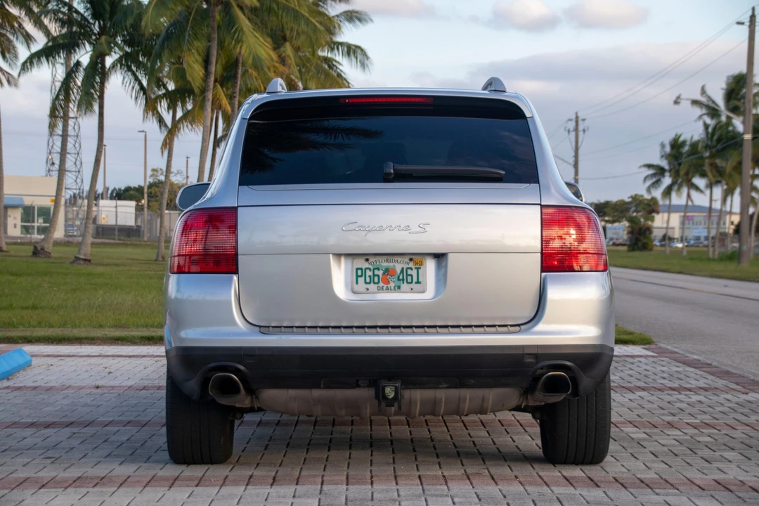 2004 Porsche 955/957 Cayenne S - Image 13 of 31