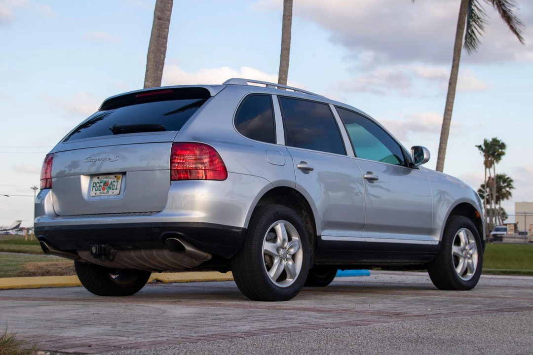 2004 Porsche 955/957 Cayenne S - Image 12 of 31