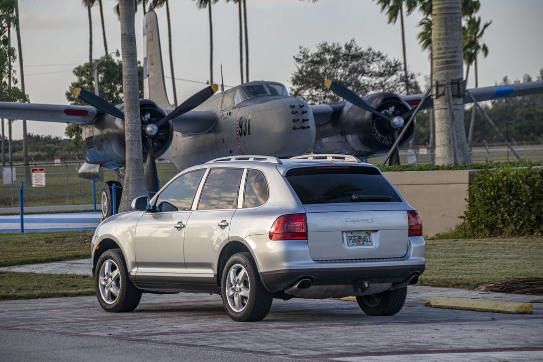 2004 Porsche 955/957 Cayenne S - Image 16 of 31