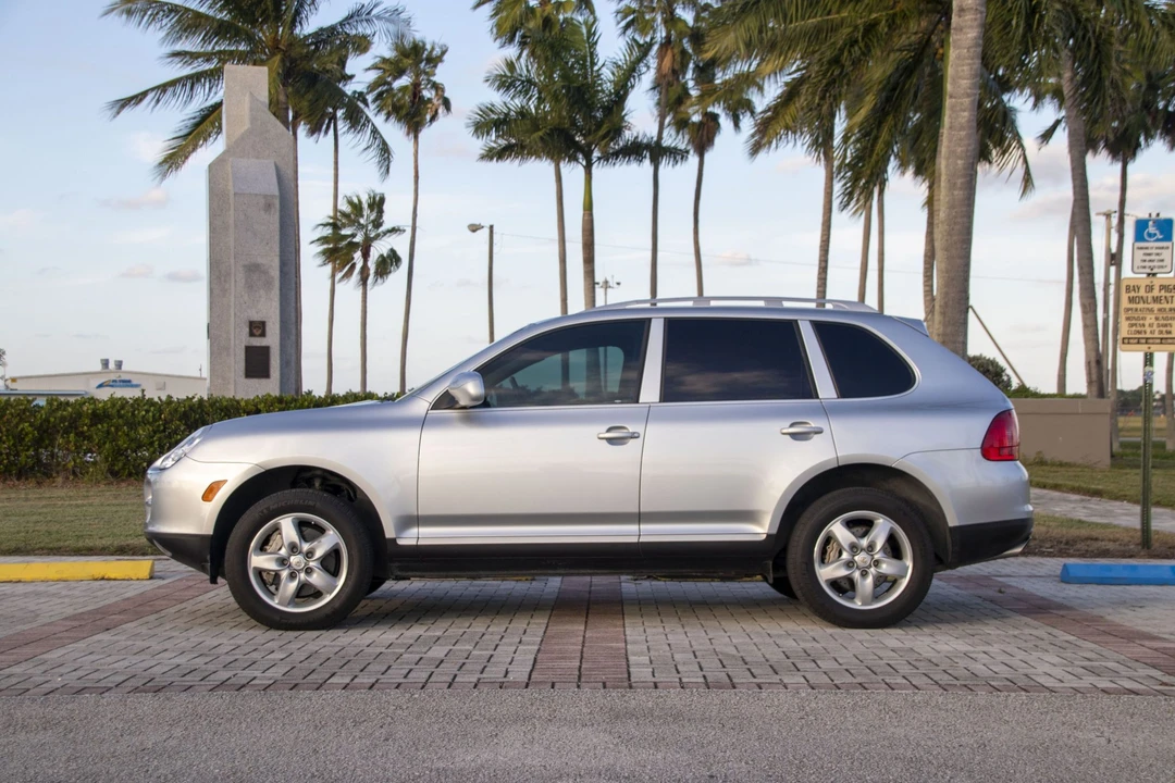 2004 Porsche 955/957 Cayenne S - Image 18 of 31