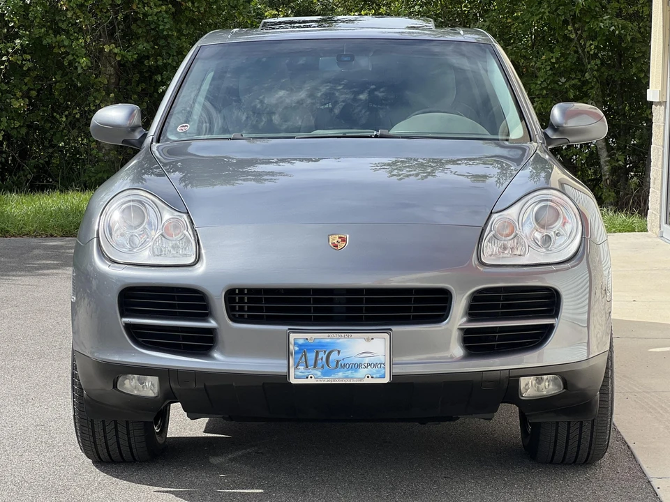 2004 Porsche 955/957 Cayenne S - Image 10 of 31