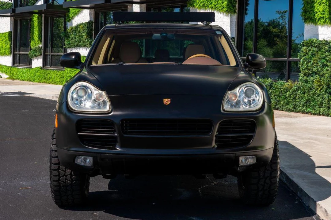 2004 Porsche 955/957 Cayenne S - Image 2 of 31