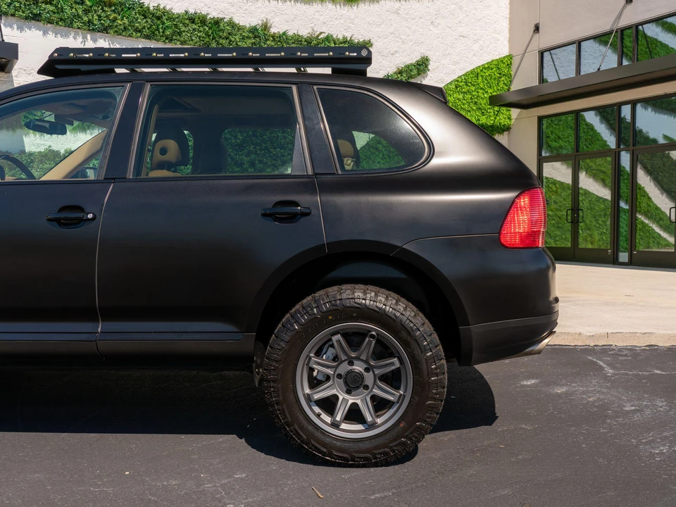 2004 Porsche 955/957 Cayenne S - Image 12 of 31