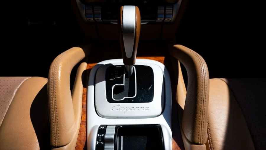2004 Porsche 955/957 Cayenne S - Image 29 of 31