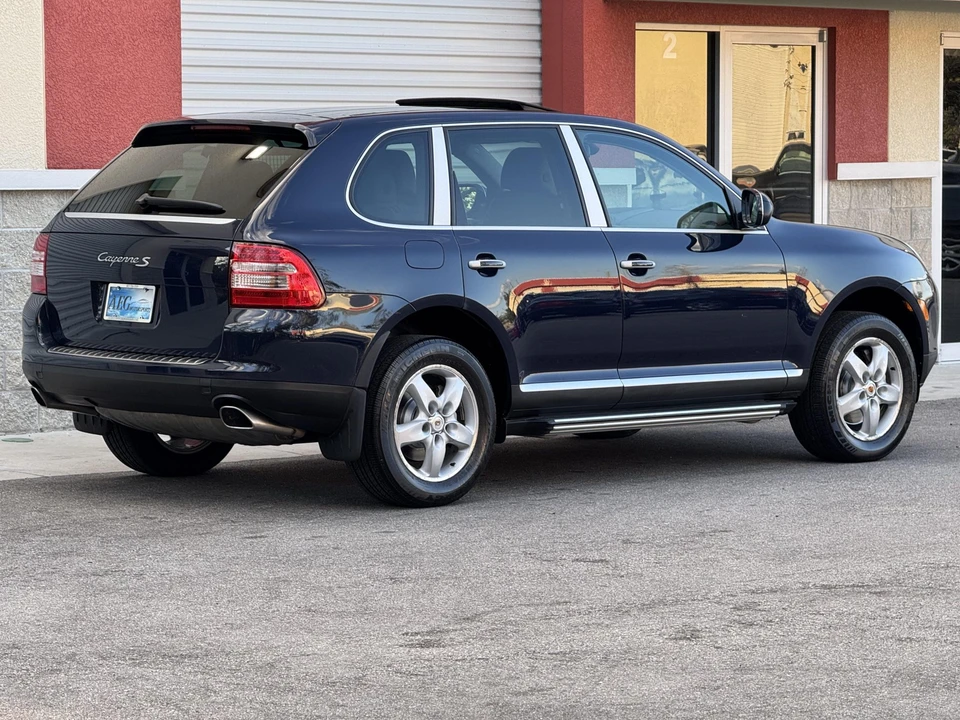 2004 Porsche 955/957 Cayenne S - Image 9 of 31
