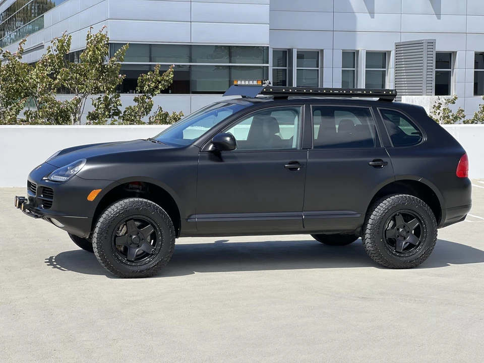 2004 Porsche 955/957 Cayenne S - Image 2 of 31
