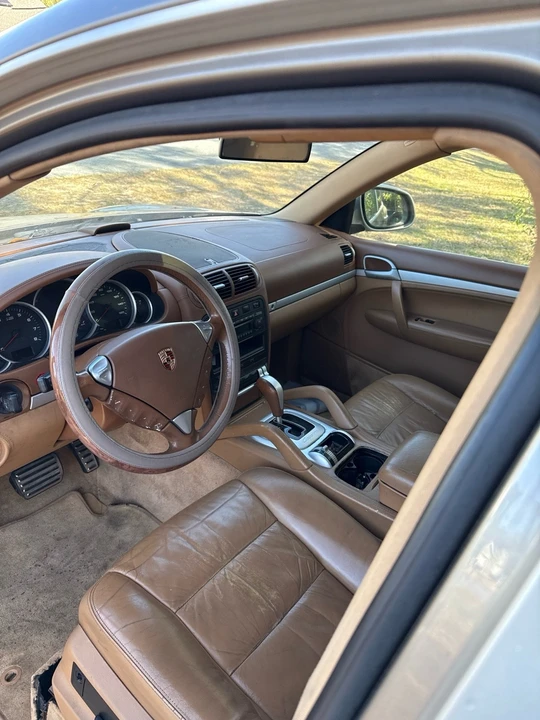 2004 Porsche 955/957 Cayenne S - Image 8 of 11
