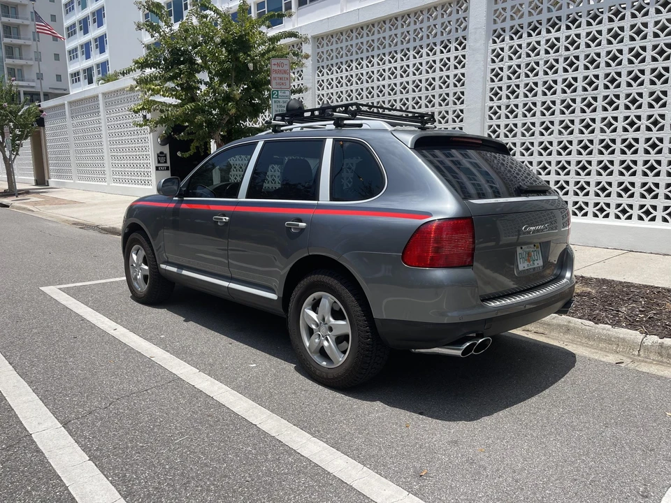 2004 Porsche 955/957 Cayenne S - Image 2 of 31